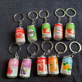 Móc khóa hình lon nước ngọt (được chọn)