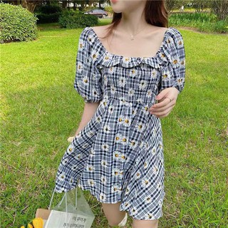 ĐẦM HOA CÚC TRẮNG TAY BO
