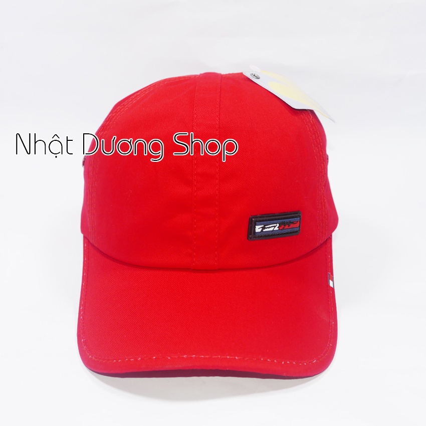 Mũ lưỡi trai mặt da ép chữ TomMy - Chất liệu vải Kaki bền chắc kết hợp với chữ ép tạo nên sự nổi bật cho người đội