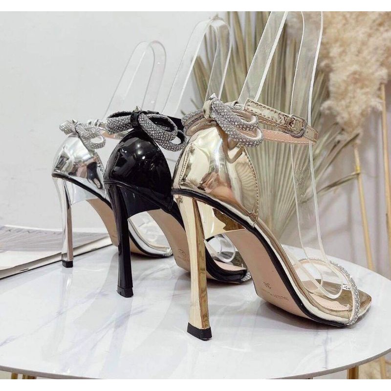 Giày sandal cao gót hậu đính nơ đã sáng chảnh
