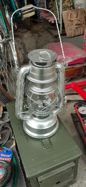 Đèn bão đèn dầu đi bão den bao