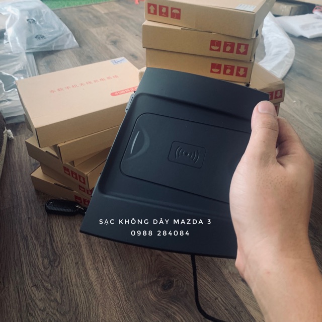 Sạc không dây Mazda 3