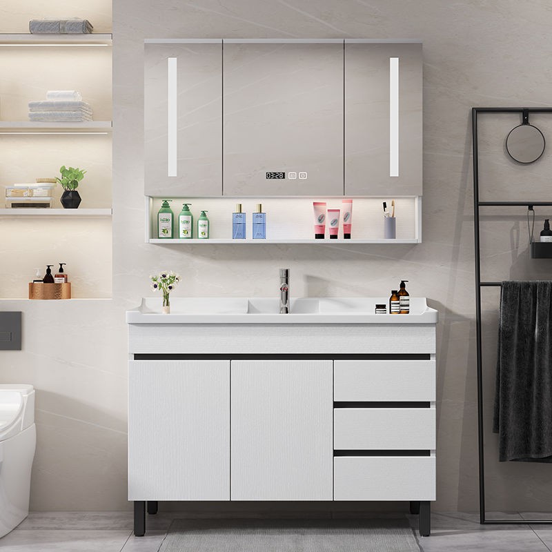 Căn hộ nhỏ hiện đại tối giản kết hợp tủ phòng tắm chậu rửa | BigBuy360 - bigbuy360.vn