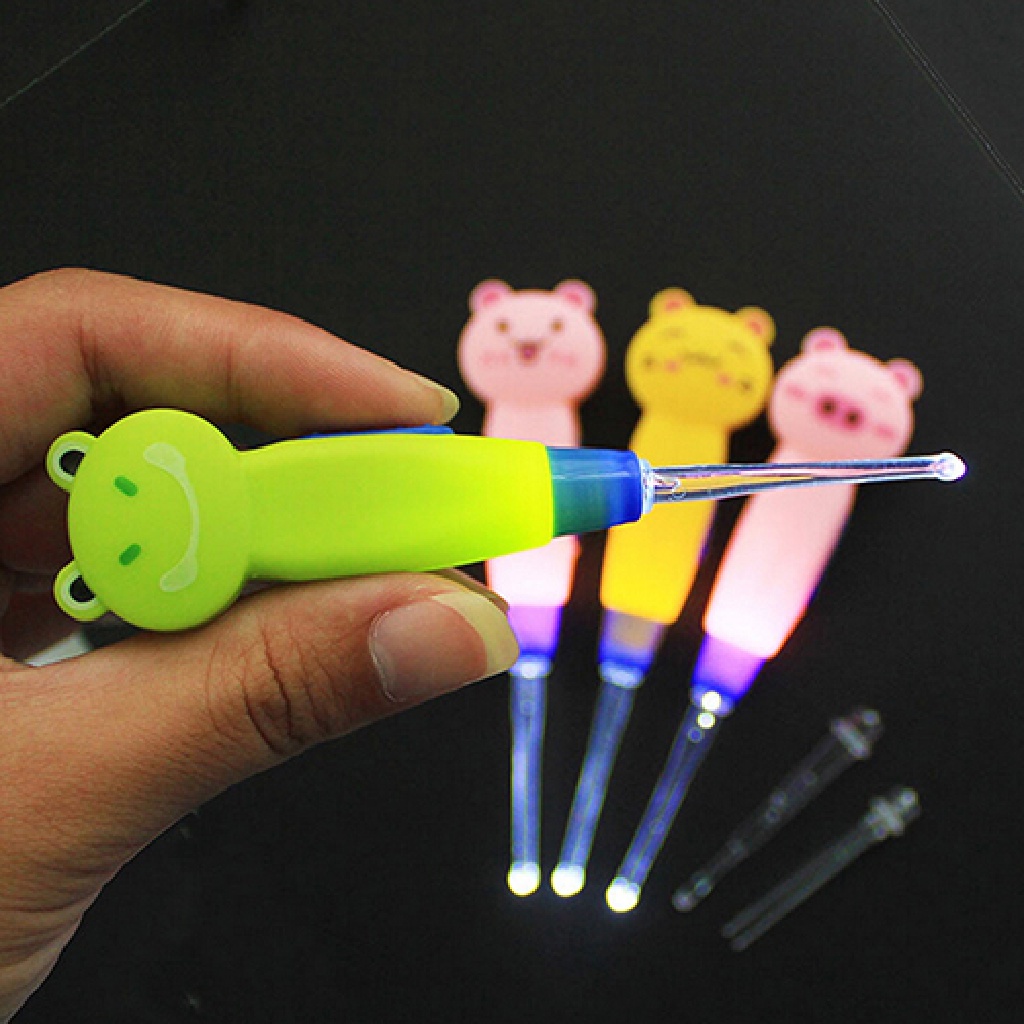 (Takashiflower) Dụng Cụ Lấy Ráy Tai Có Đèn LED Chăm Sóc Sức Khỏe Cho Bé