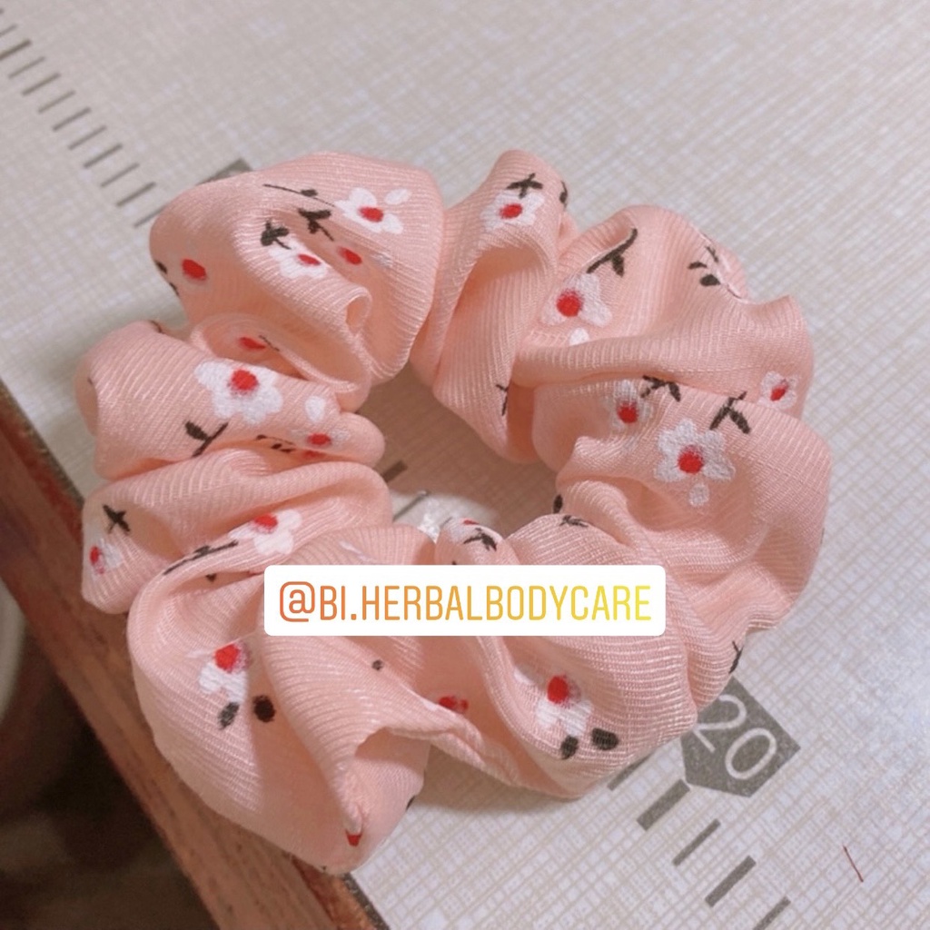 [Handmade] Scrunchies cột tóc buộc tóc họa tiết hoa anh đào nhí dễ thương nhiều màu
