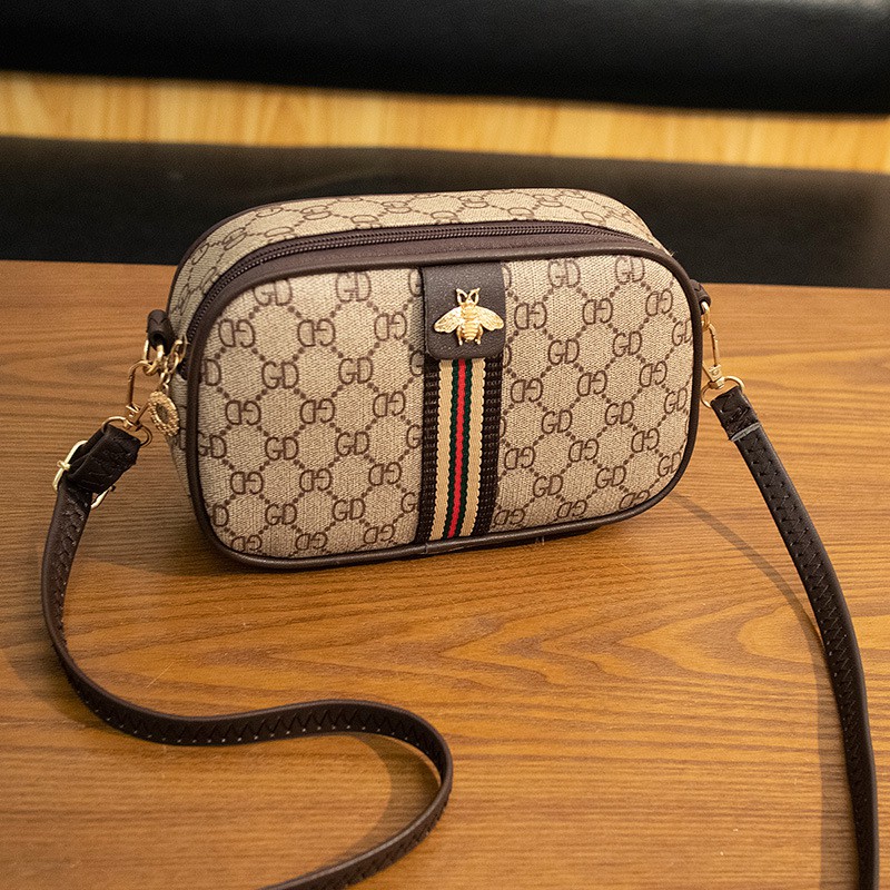 Túi đeo chéo túi đeo vai nữ ong vàng phong cách Hàn Quốc thời trang V4 | BigBuy360 - bigbuy360.vn