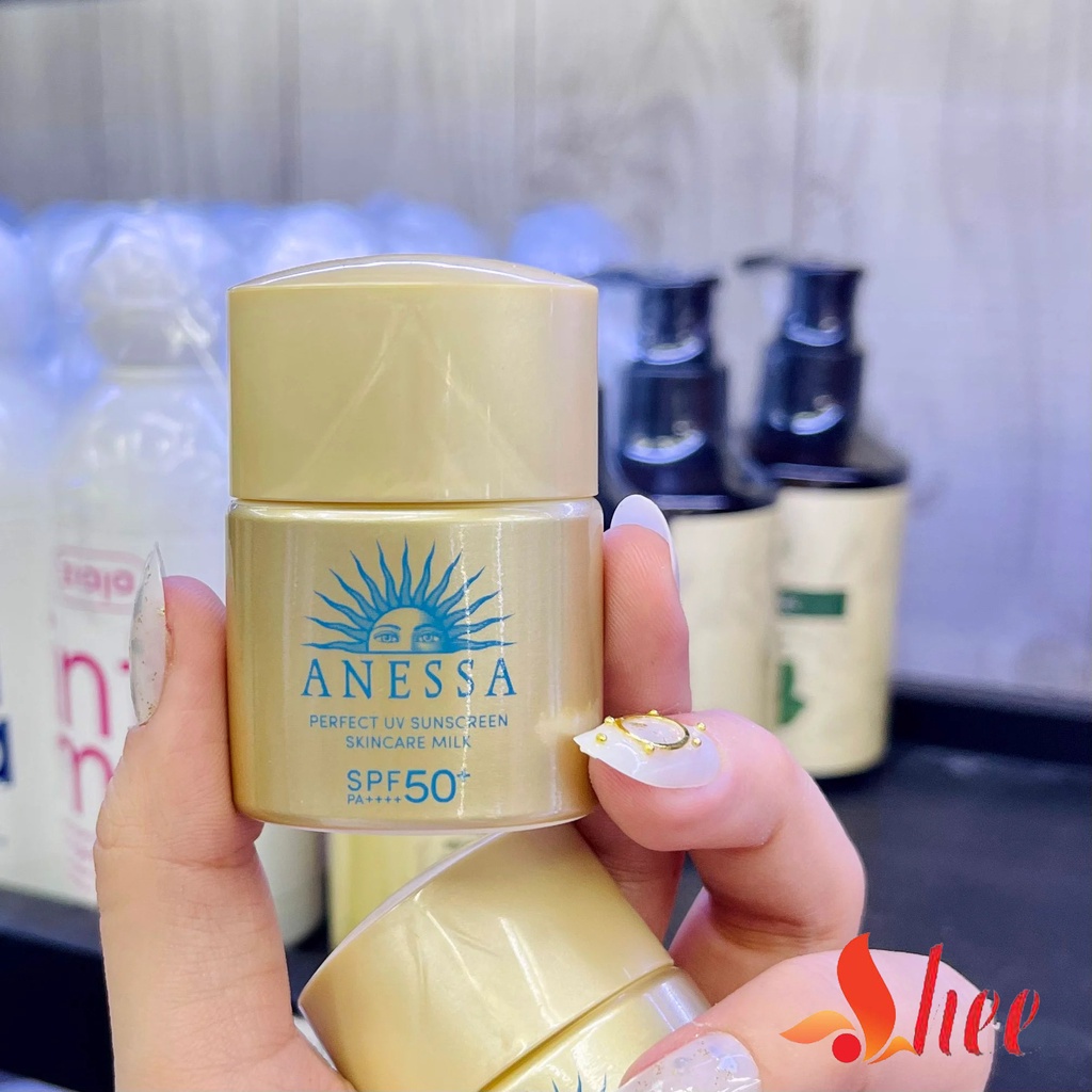 Kem chống nắng ANESSA PERFECT UV SUNSCREEN MLID MILK cho da nhạy cảm, dầu mụn