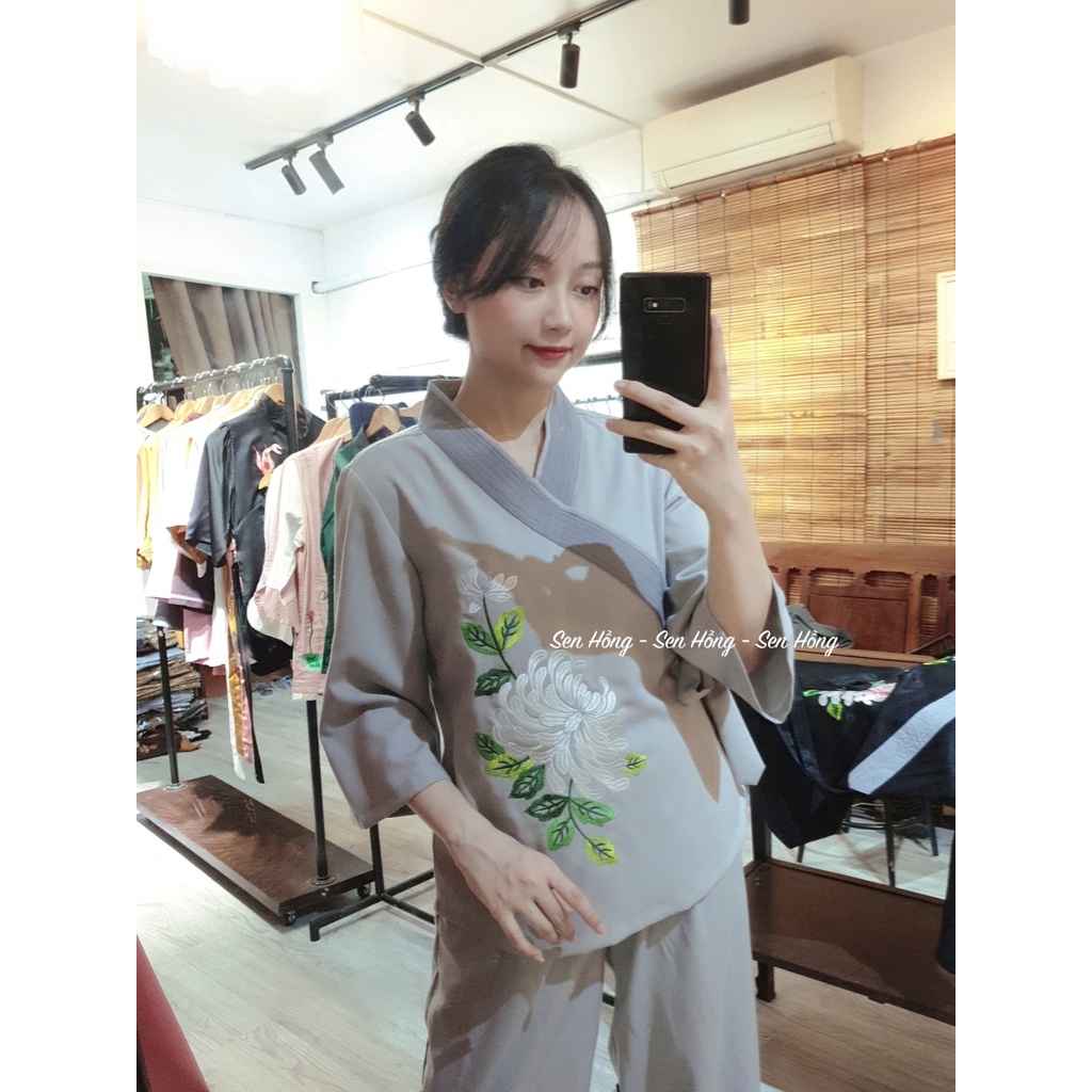 Quần áo đi chùa thiết kế # đồ lam sang trọng # mẫu Phật tử vải Đũi Hàn dày đẹp thêu hoa cúc B8
