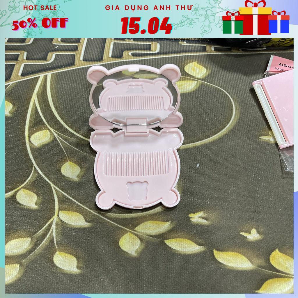 Gương trang điểm gấp gọn mini kèm lược nhiều màu (giao màu ngẫu nhiên)