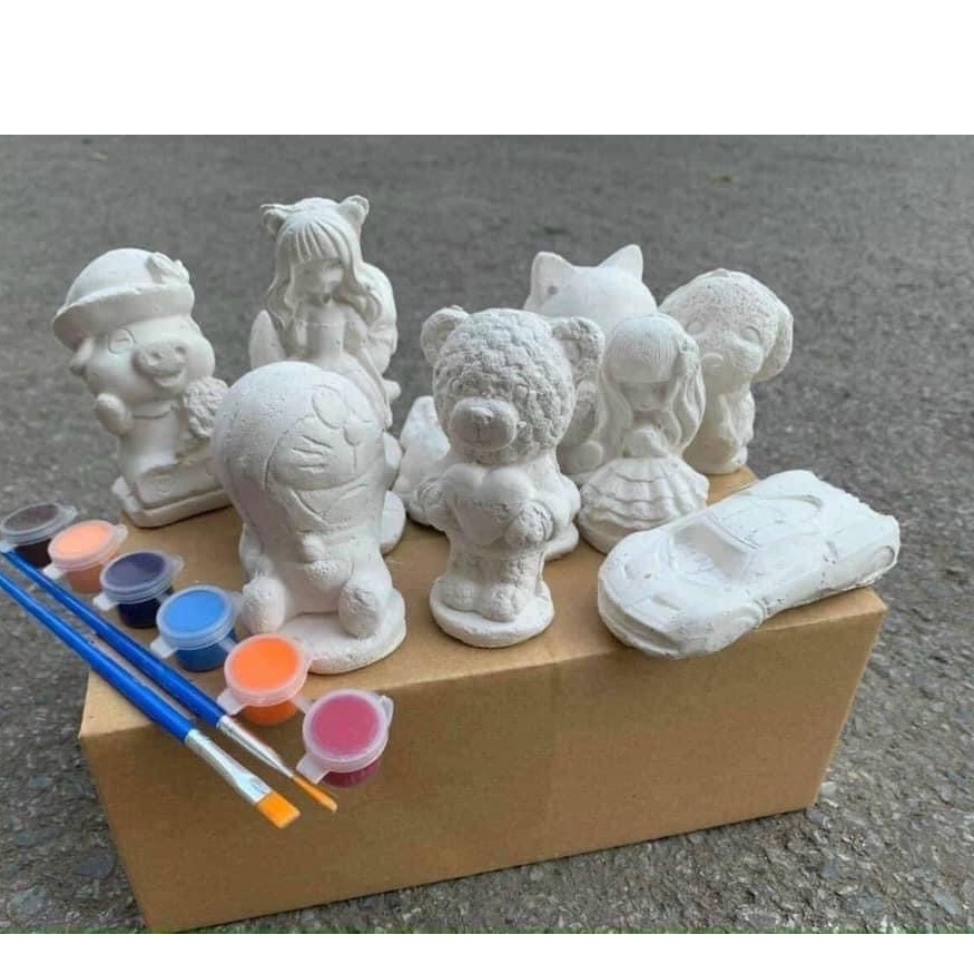 Bộ 10 Tượng Tô Màu Cho Bé Tặng Kèm Vỉ 8 Màu Và Bút Lông