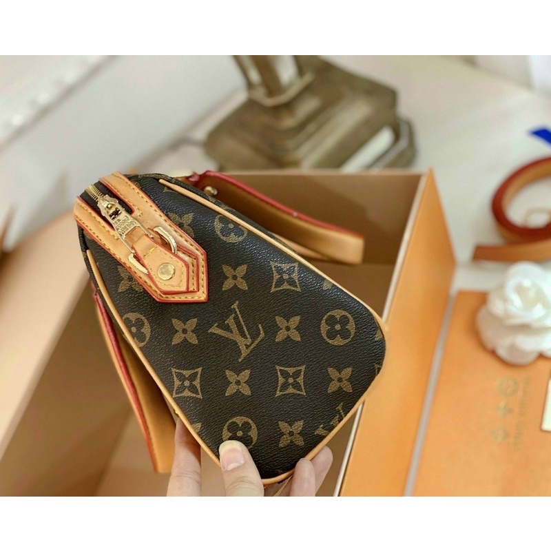 Túi trống LV Retiro xách tay Da Thật size 25 30 (sẵn, nhắn tin shop kiểm khoậ