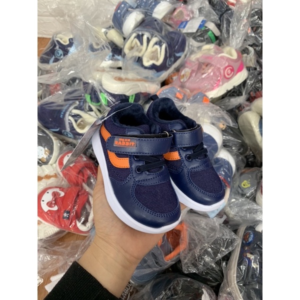 Giày thể thao cho bé trai bé gái size 16-25