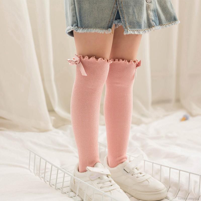 Tất cotton dài đính nơ xinh xắn cho bé gái