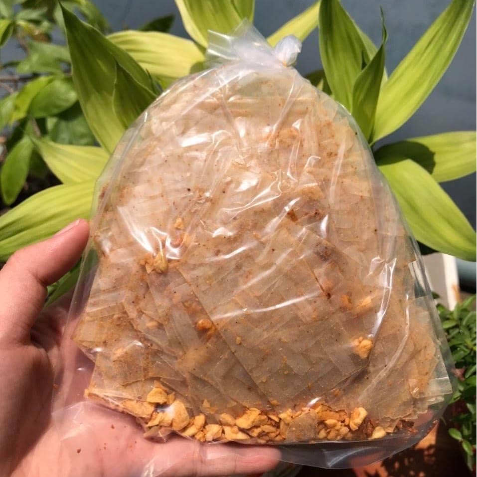 Bánh tráng muối nhuyễn tỏi phi cay | BigBuy360 - bigbuy360.vn