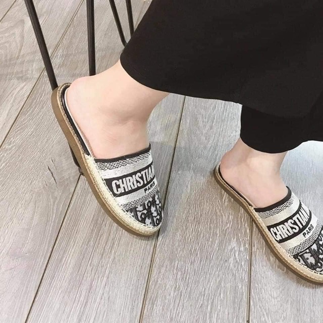 Sục Nữ Đế Bệt Thổ Cẩm Cực Đẹp Có Video Ảnh Thật | BigBuy360 - bigbuy360.vn