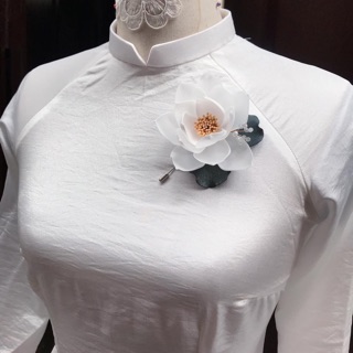 CÀI ÁO HOA SEN TRẮNG