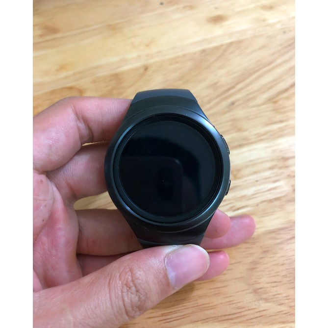 Đồng hồ SS Gear S2 Sport phiên bản có loa
