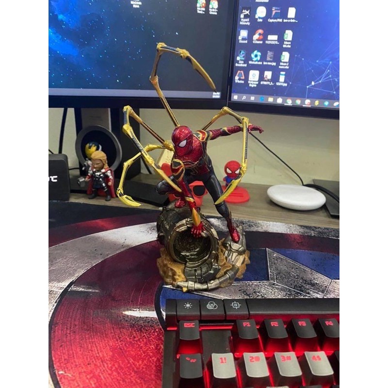 Mô Hình Người Nhện Spider Man Infinity