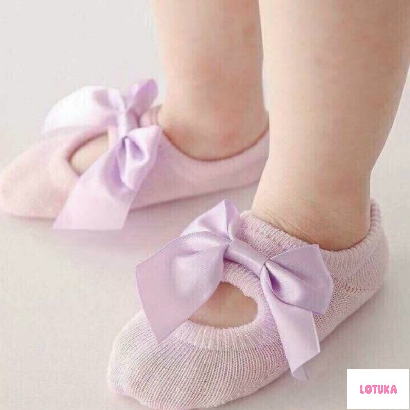 Tất chân giả giày len cho bé sơ sinh kiểu dáng nơ dễ thương