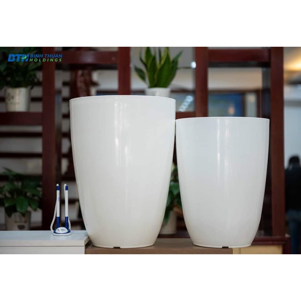 Chậu nhựa bom giả sứ cao cấp_Chậu bầu dáng cao lòng sâu kt 26x34cm