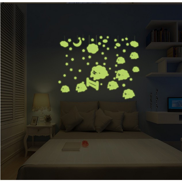 Decal trang trí tường - Cừu Con Đáng yêu - DẠ QUANG