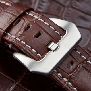 Khoá đồng hồ Panerai