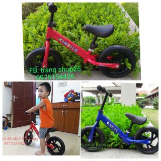 Xe thăng bằng dành cho bé từ 2-5 tuổi