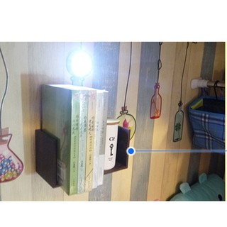 Đèn LED gắn tường dùng pin sạc