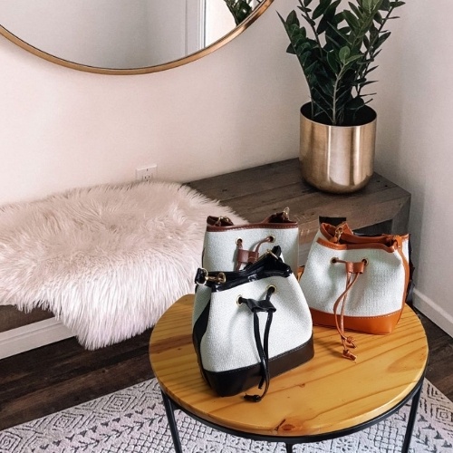 TÚI ĐEO CHÉO MINI BUCGET  Thời trang sành điệu nữ giới kích thước 19cm x 16cm x 9cm