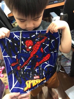 Khăn mặt nén Disney và Marvel xuất xịn