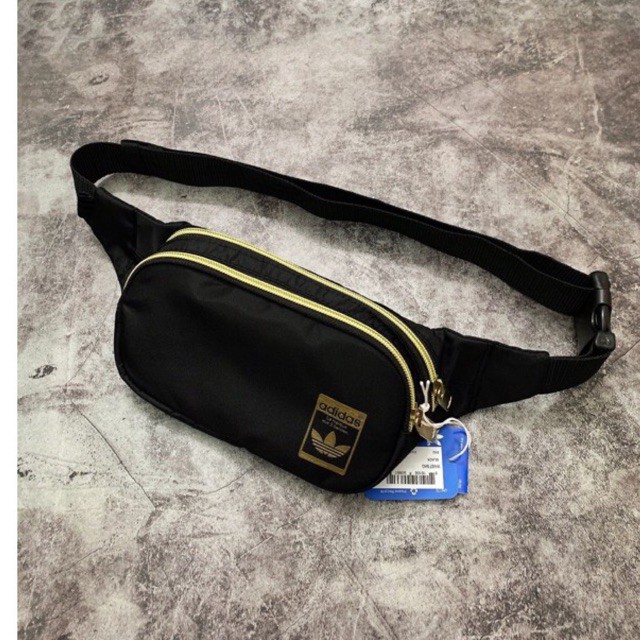 [ GIẢM 20k cho follower] Túi đeo chéo / túi bao tử Waist Bag Black/Gold GF3200