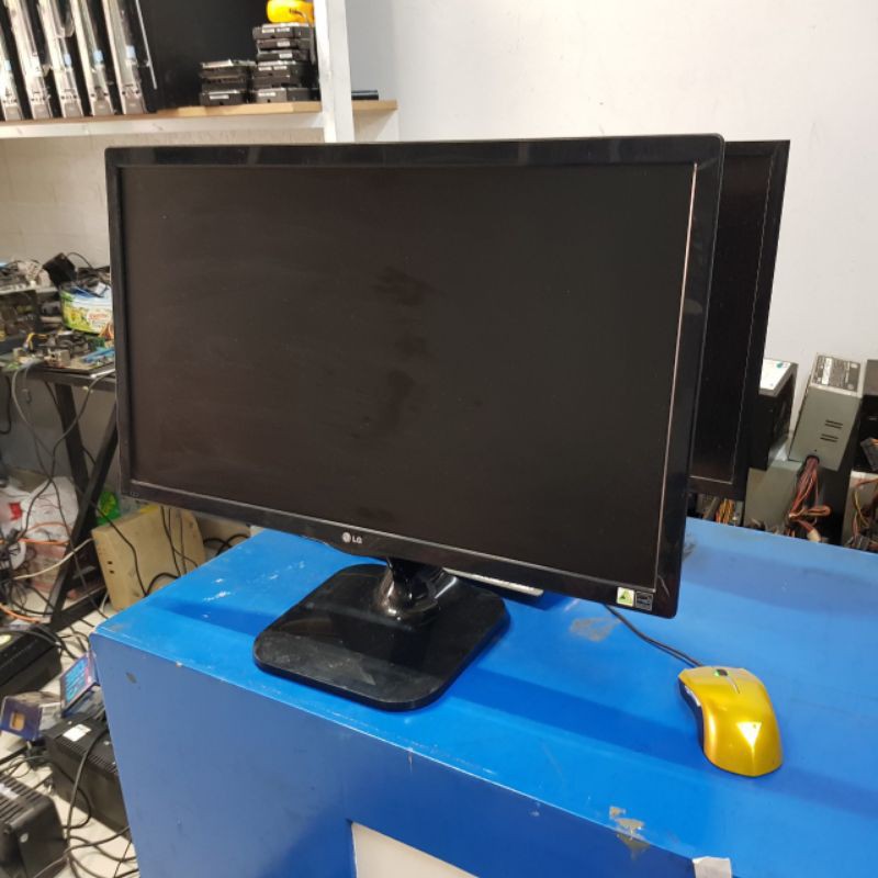 MÀN HÌNH LCD LG 24M47 1 SỌC CHỈ, KHÔNG CHÂN