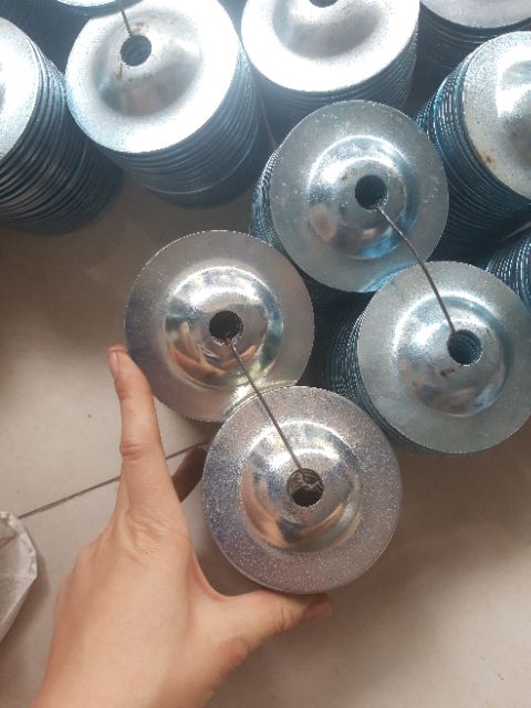 Chân tăng chỉnh thép mạ phi 90