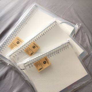 Sổ bìa còng giấy grid kèm tab phân trang