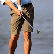 Quần short nam Adam Scott Uniqlo - 182681