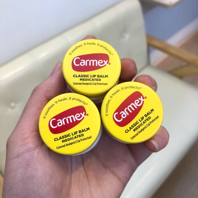 Son dưỡng môi Carmex Bunny Beauty hàng đủ bill