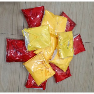 Bộ bà ba màu vàng bé gái.