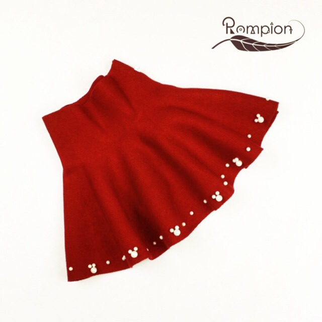 Sale: chân váy dạ