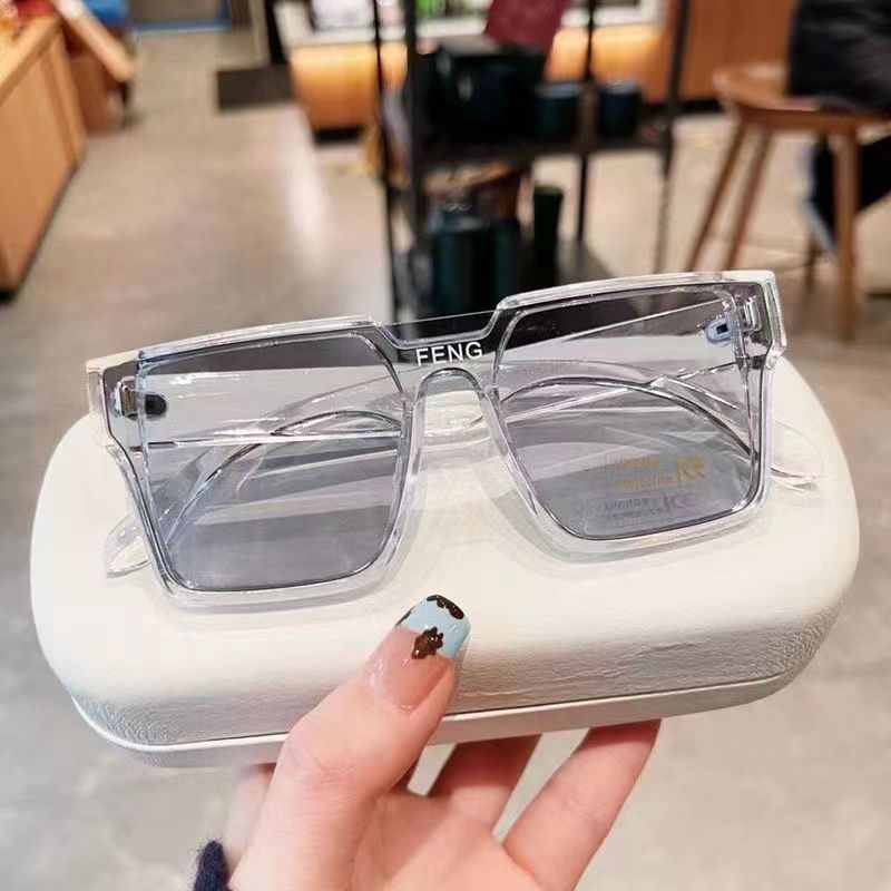 Kính Mát Gọng Vuông Thời Trang Cho Nam Nữ