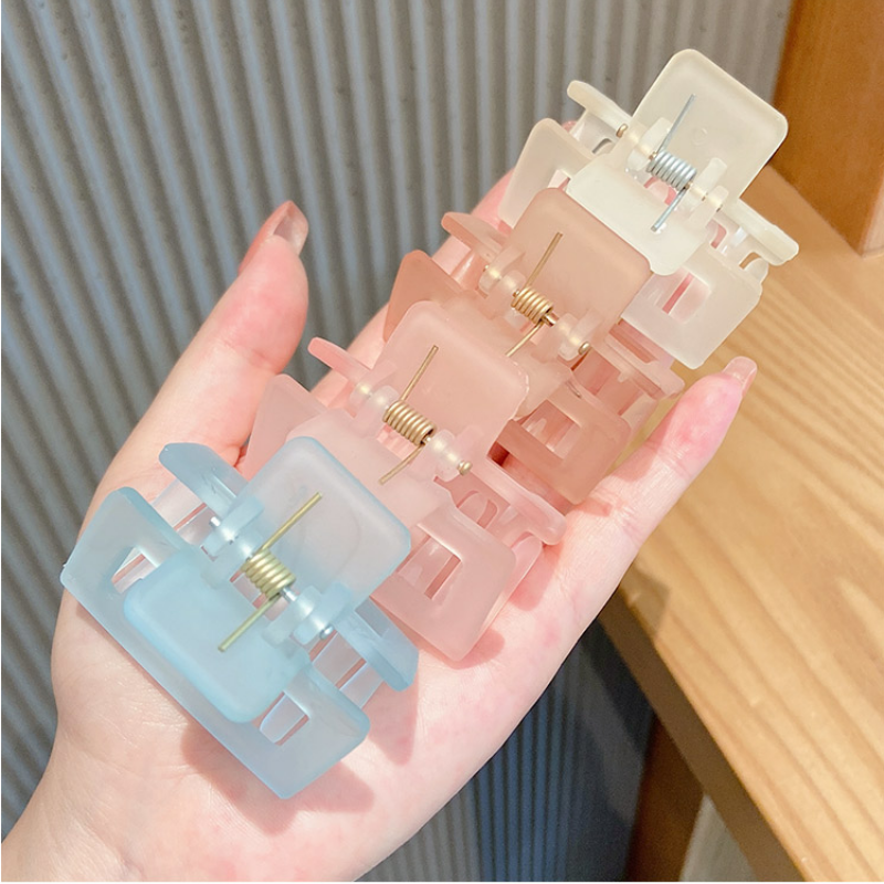 Kẹp tóc chất liệu bằng nhựa acrylic nhiều màu sắc dễ thương