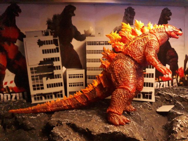 Mô hình đồ chơi khủng long burning Godzilla NECA 2019. .
