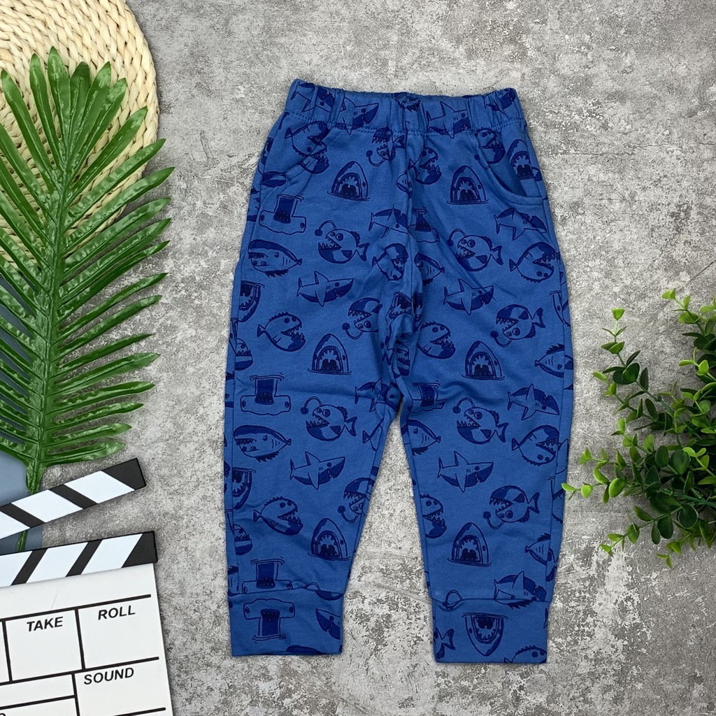 Quần nỉ da cá thu đông họa tiết bo gấu bé trai, bé gái size 1-10T, cho bạn từ 10-30kg. Chất nỉ da cá đẹp, đanh tay, ấm