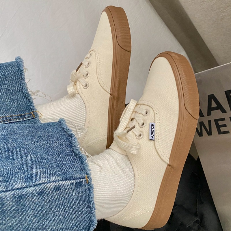 Giày thể thao nam nữ màu be vải đơn giản học sinh giá rẻ thắt dây ulzzang basic học sinh năng động bilun mã S90