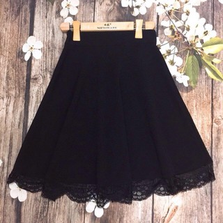 Chân váy xòe phối ren xinh xắn