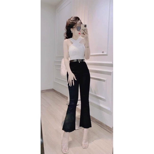 Quần jean ống loe lỡ lưng cao lai cắt