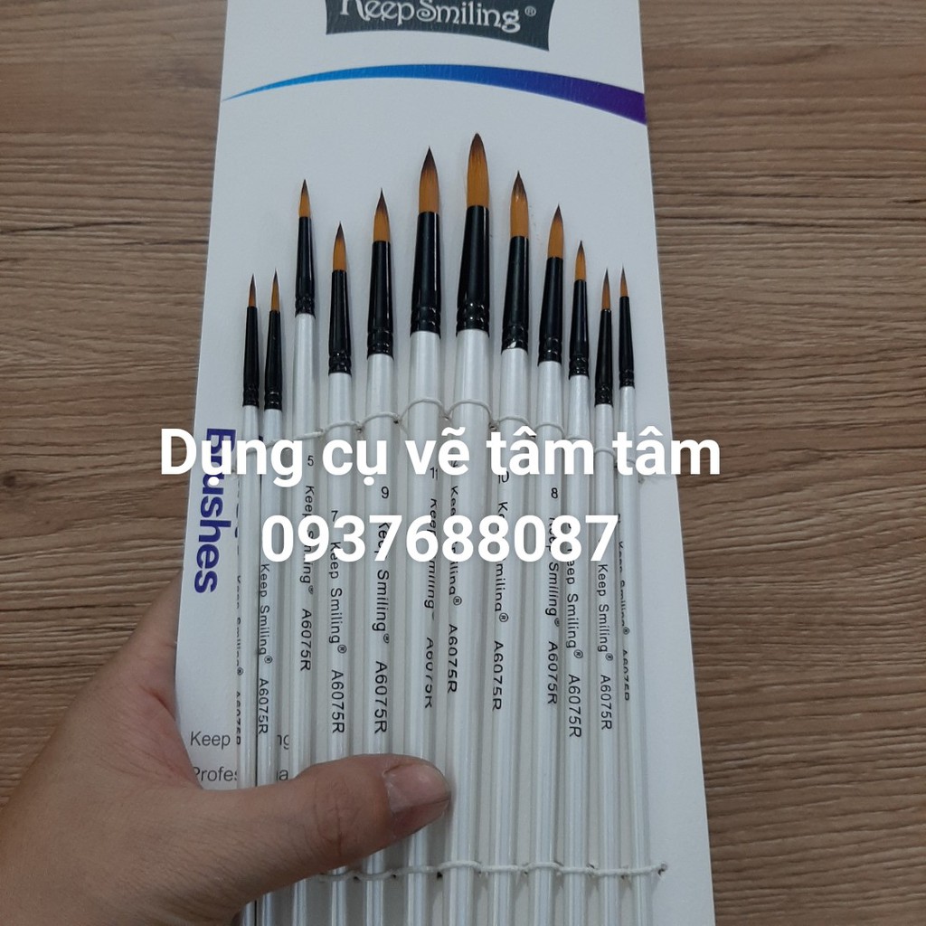 Bộ cọ Keep Smiling 12 cây thân trắng, Bộ cọ đầu tròn 12 cây, Keepsmiling A6075R-Dụng cụ vẽ Tâm Tâm