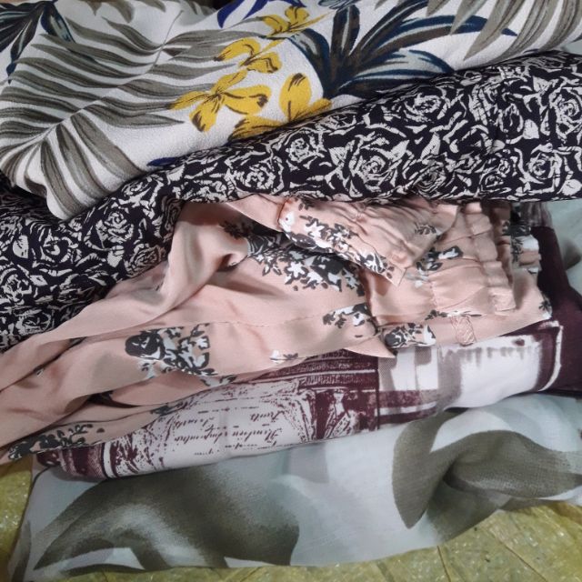 Combo 4 quần váy+ 1 váy voan