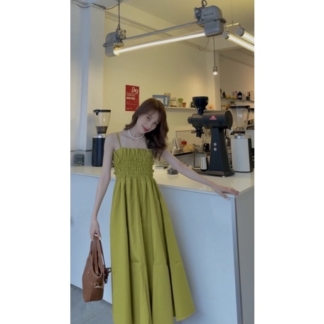 HOT🔥  Đầm Maxi Hai Dây Dáng Xoè Có Chun Ngực Kết Hợp Dây Đan Nơ Phía Sau Rất Thích Hợp Đi Biển