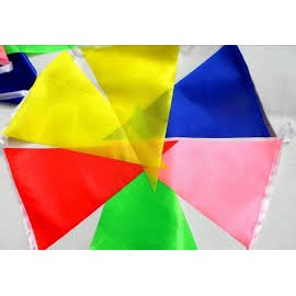12m cờ dây tam giác,cờ đuôi nheo vải Satanh Trang Trí Lễ Hội Xóm Làng