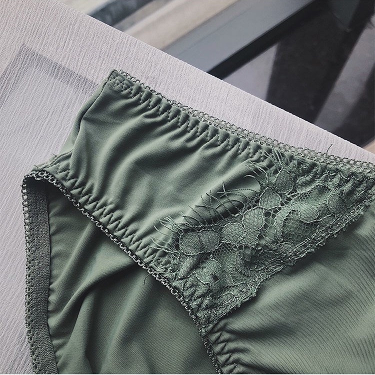 1 Set Áo Lót Nâng Ngực Thêu Hoa + Quần Lót Ren Thời Trang Quyến Rũ Cho Nữ